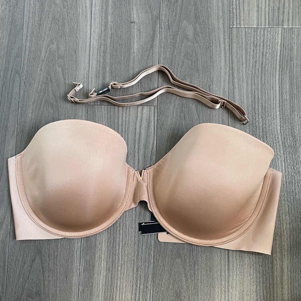 VS strapless bra